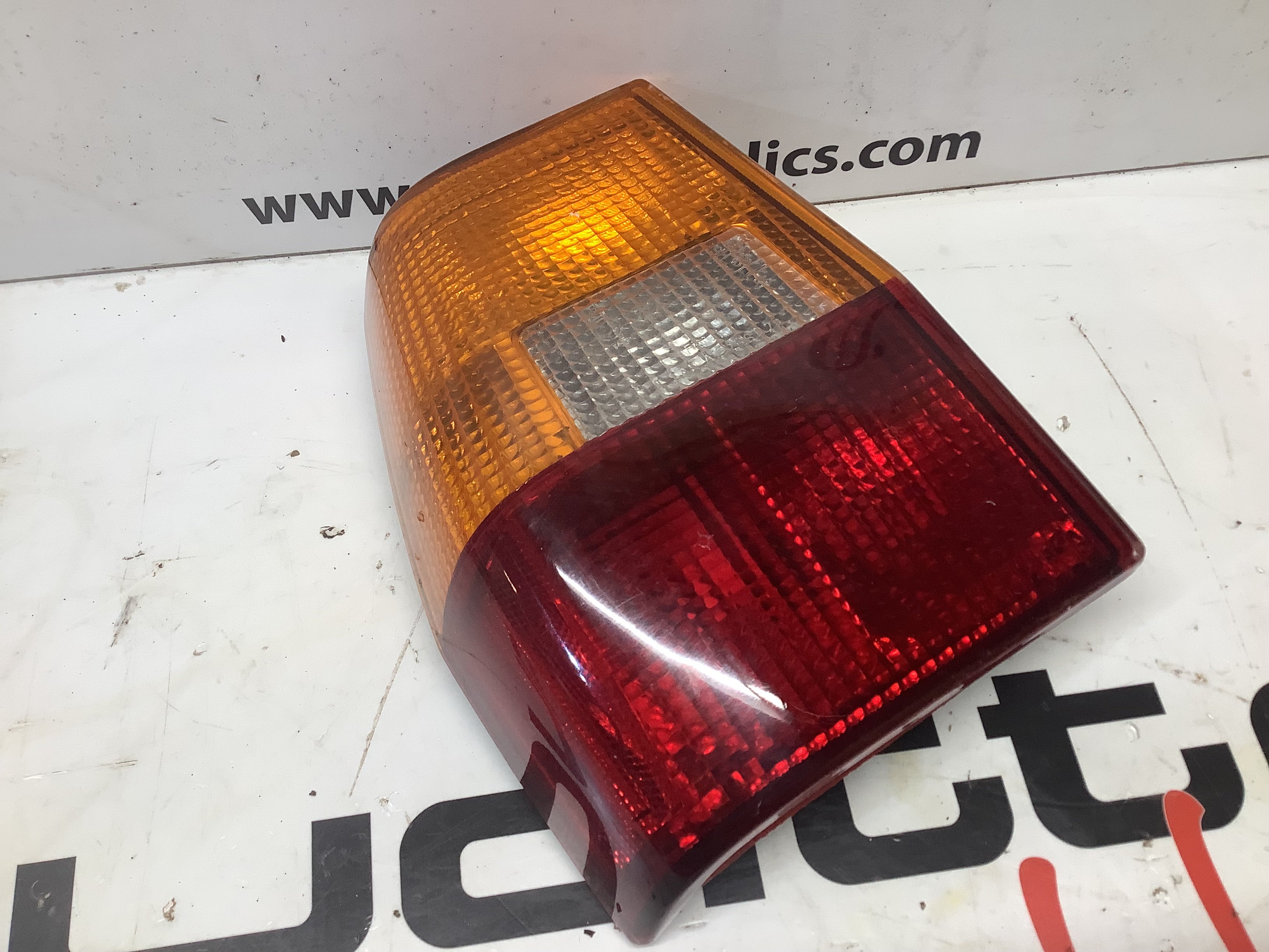 Driver Taillight 855945217A – Quattroholics