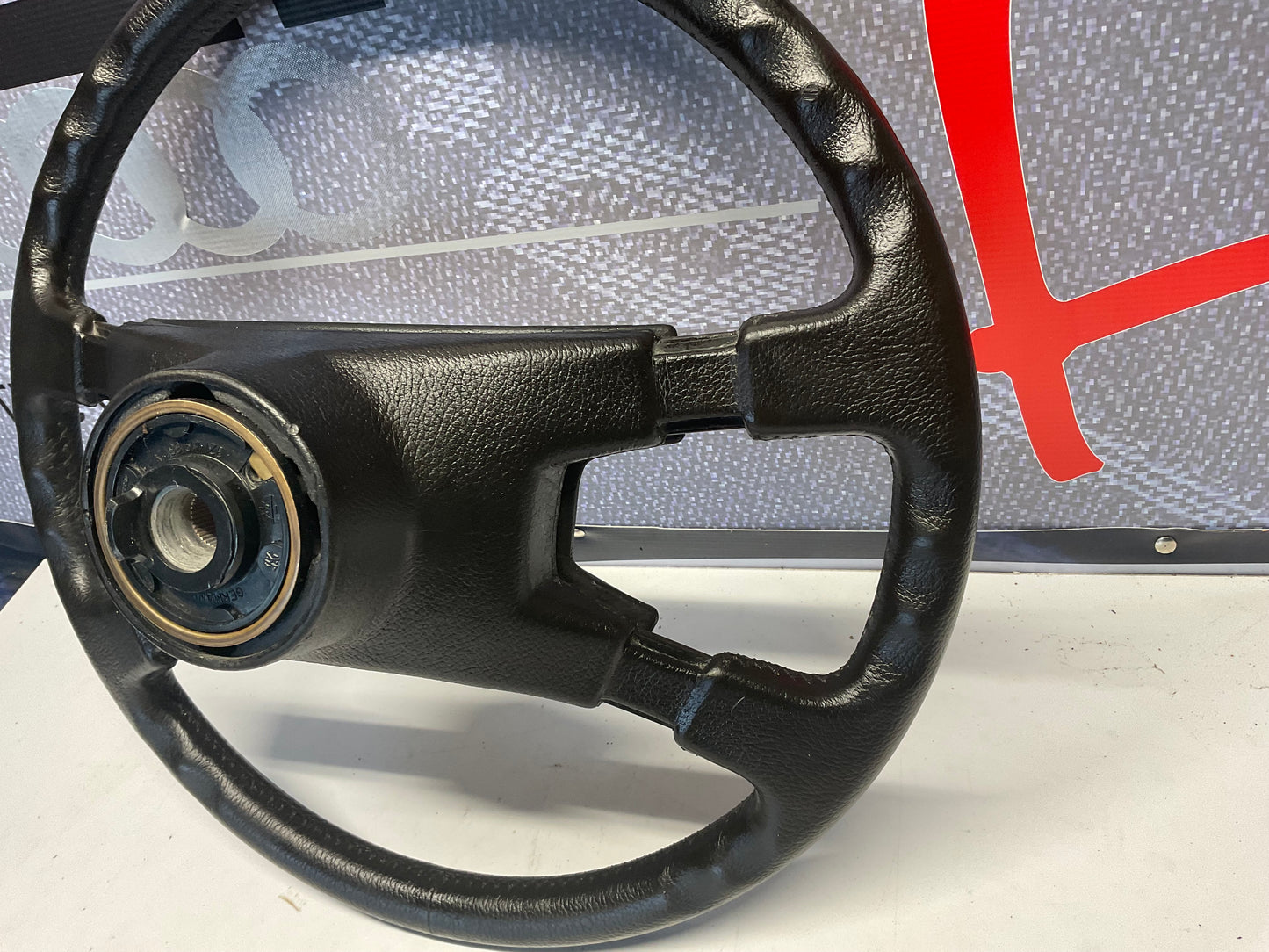 Early Steering Wheel 855419901C B2